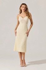 ASTR The Label Cream Floral Lace Knit Overlay Midi Dress Size Medium NWT