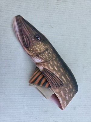 Vintage RALPH MARLIN Necktie Tie Northern Pike Fish River Lake  2.75 X 58