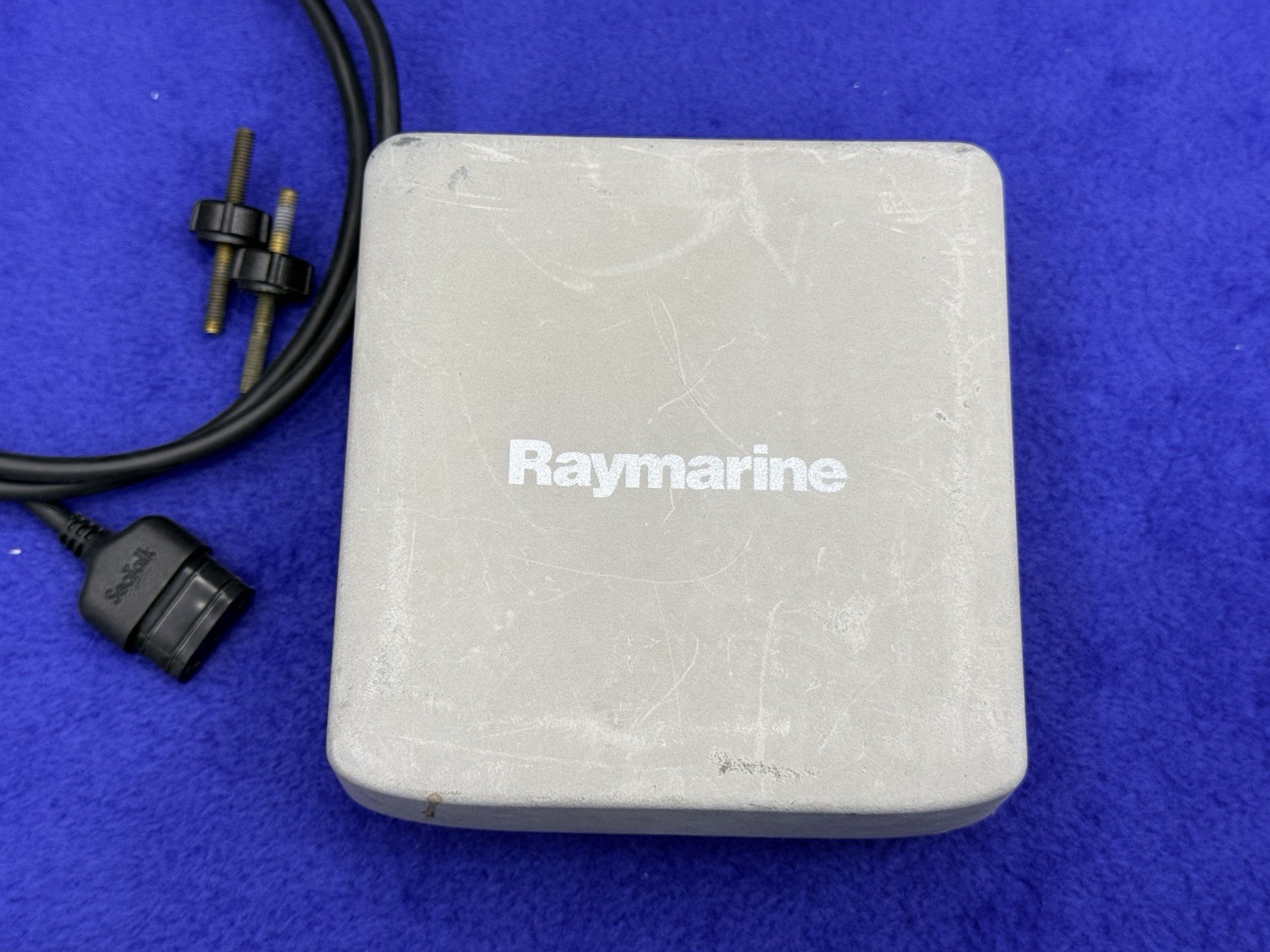 Raymarine ST6002 Smart Pilot Auto Pilot Control Head W/ Cover; Replaces ST6001