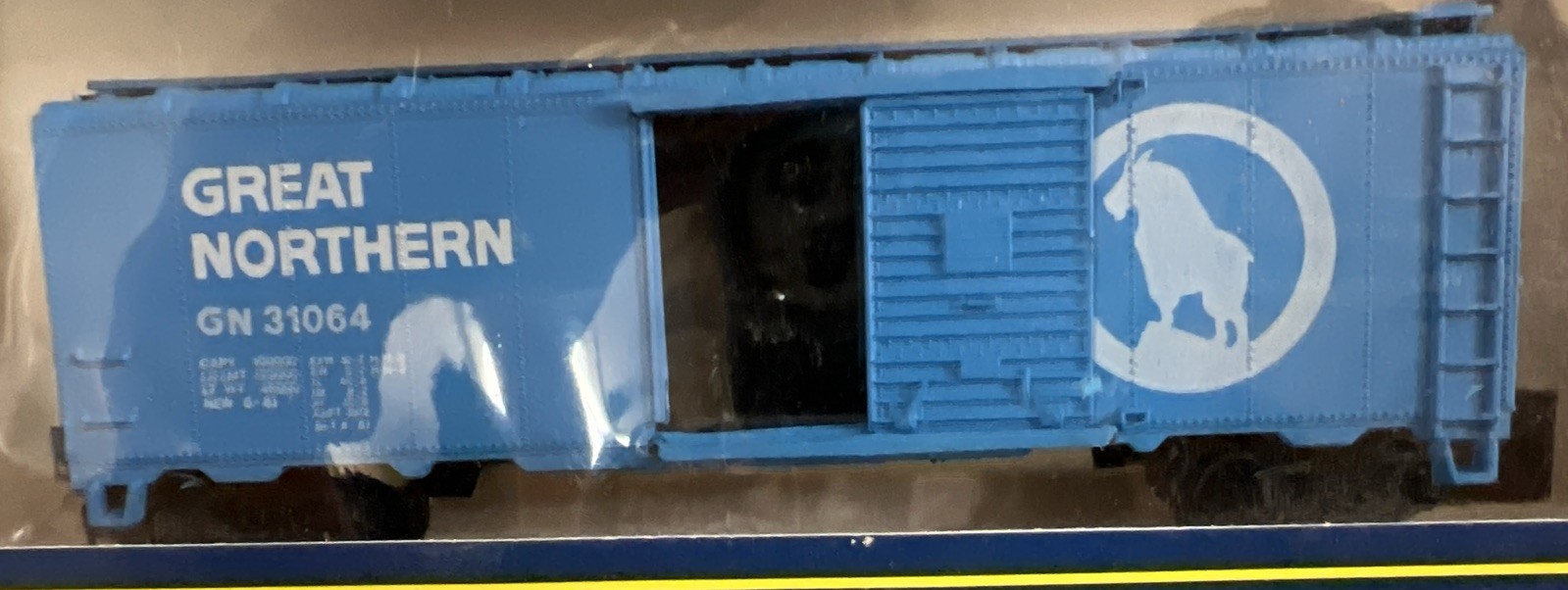 Photo 2/3