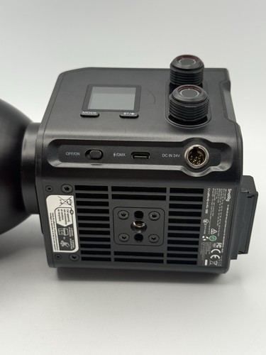 SmallRig RC 100B COB Video Light, Bi-Colour Video Light 2700K-6500K Diffuser - Picture 16 of 20