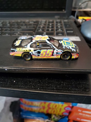 BOBBY HAMILTON #55 SQUARE D MONTE CARLO, 2001 RACING CHAMPIONS 1:64, LOOSE - Picture 4 of 7