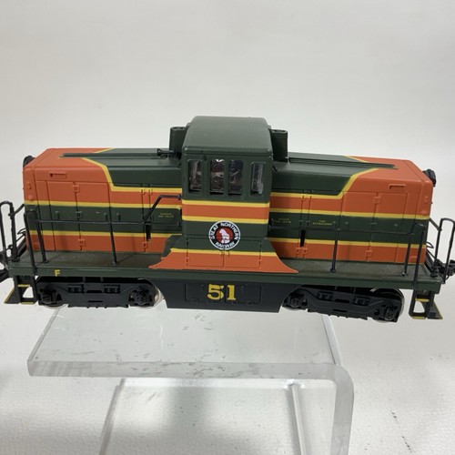 Bachmann Spectrum HO Scale Great Northern GE 44-Ton Diesel Switcher #51 Untested - Picture 14 of 15