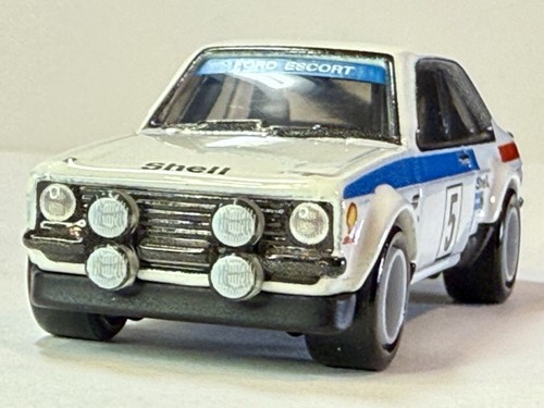 Hot Wheels 9 Piece Premium Lot - Land Rover - Toyota - Chevy - Skyline & More.!! - Picture 23 of 24