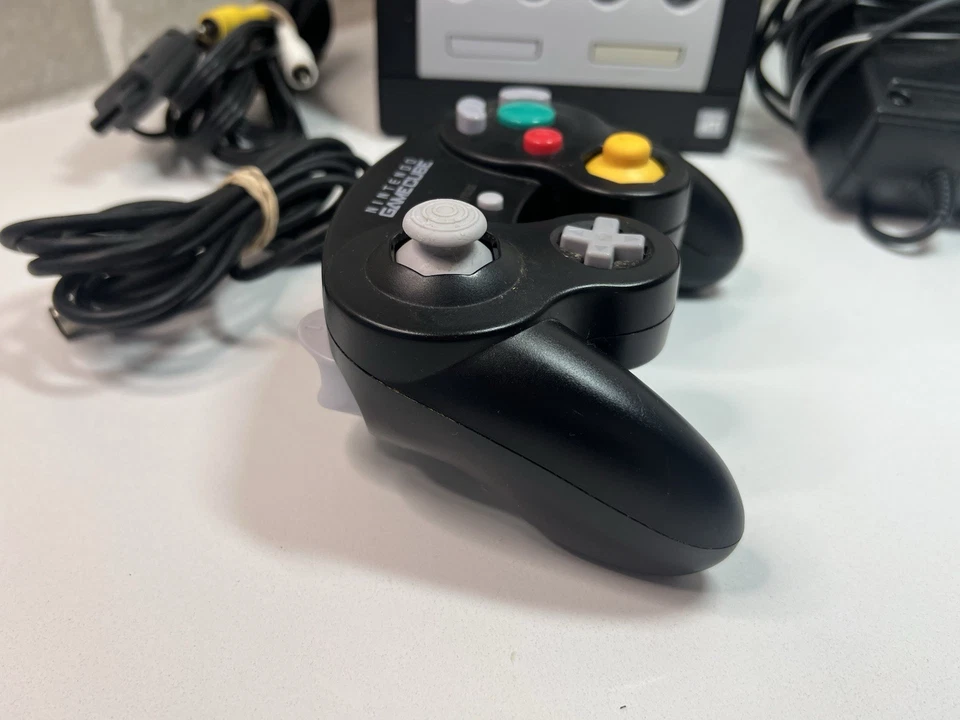 Nintendo GameCube Console - DOL-101 - Black + Controller TESTED & Working ! - Image 4 of 4