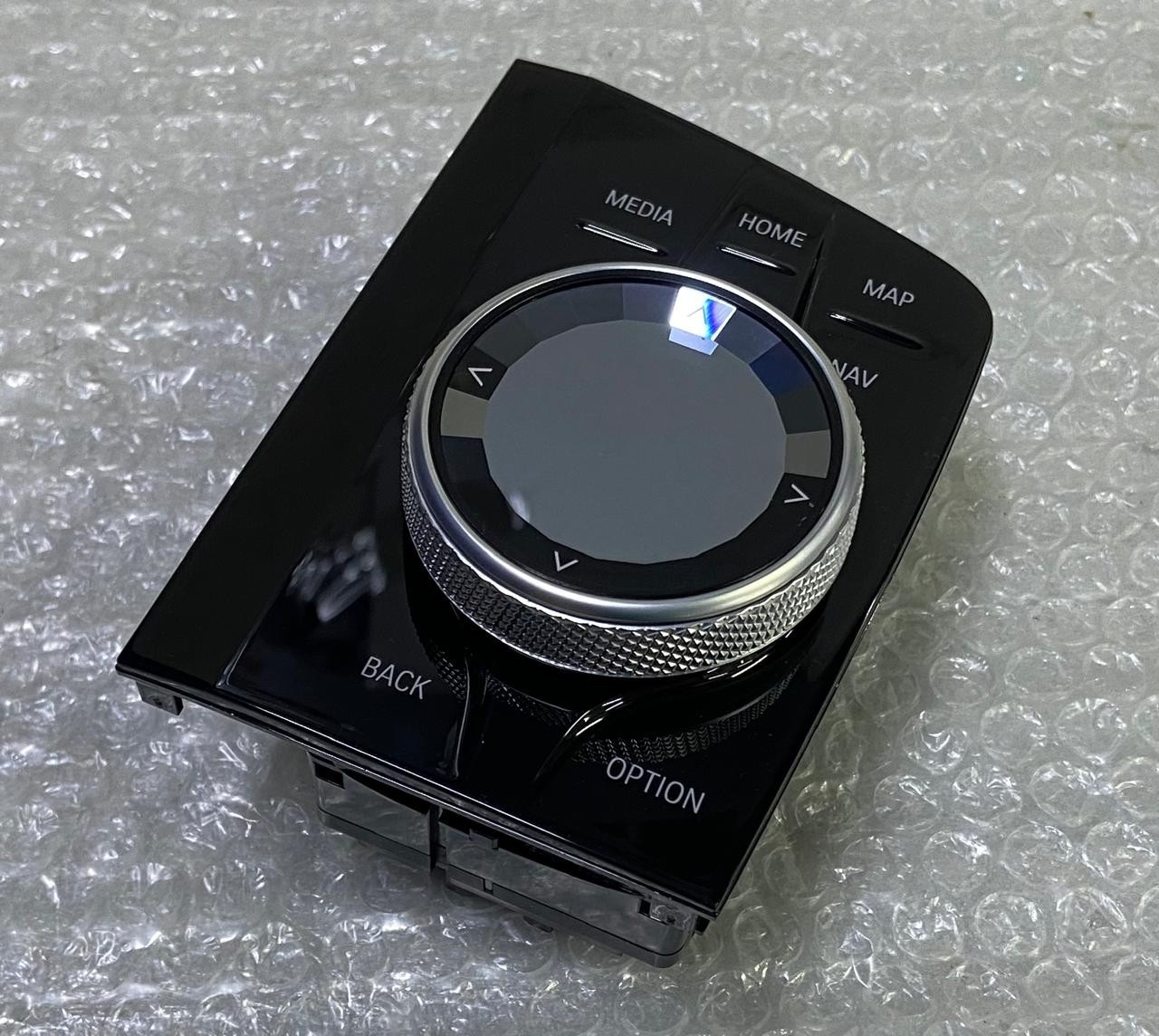 OEM BMW X7 G07 IDRIVE CONTROLLER TOUCH SWITCH CRYSTAL 5A371C6 02