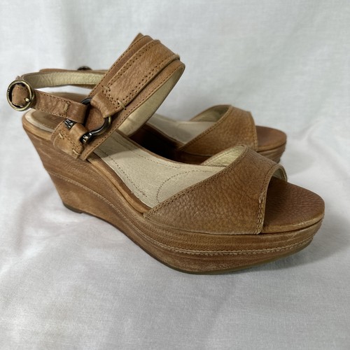 Frye Carlie Sling Leather Brown Wedge Sandal Ankle Buckle Womens 9.5M Shoe - Picture 2 of 10