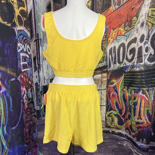 Damen Space Jam Tune Squad Grafik Cropped Tank Top und Short Set gelb Large - Bild 4 von 6