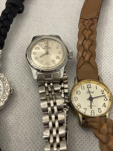 Vintage Women’s Watch Lot Of 4  - Picture 4 of 9