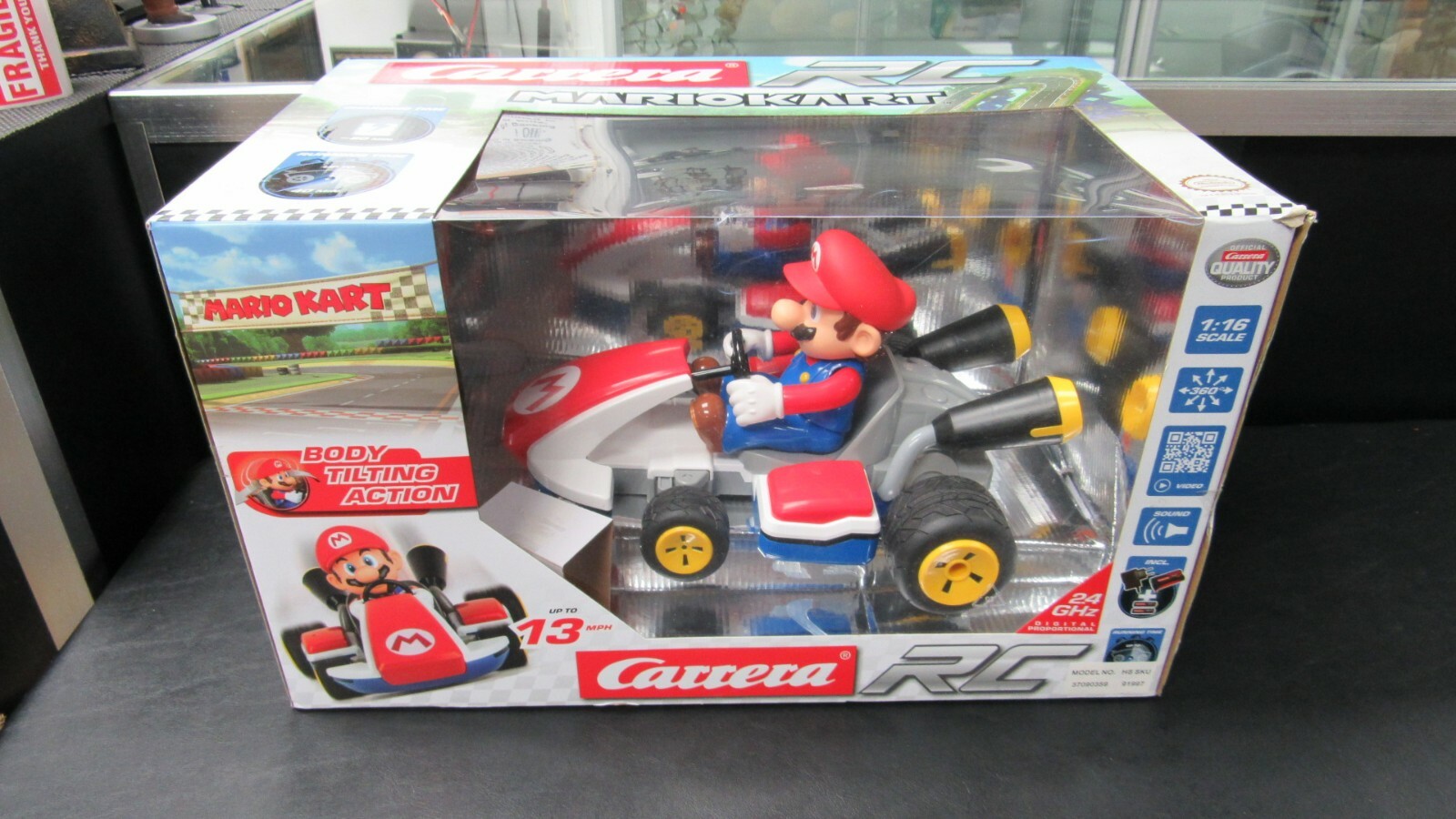 新しいカレラRC車マリオカート1 : 16マリオ2.4 GHzサウンドキッド玩具ボーイズガールズ 新しいカレラRC車マリオカート1 : 16マリオ2.4 GHzサウンドキッド玩具ボーイズガールズ