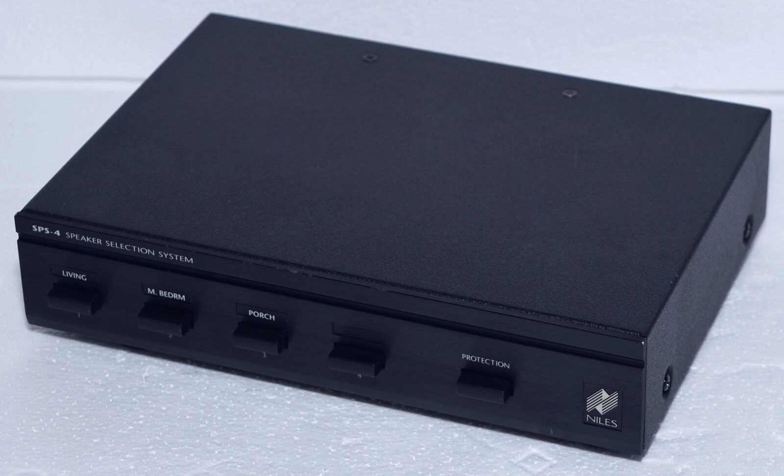 niles speaker selection system