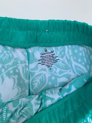 NEW! Cuddl Duds Pajamas Womens Size Small Jade & White Print Carpri Short Sleeve - Picture 7 of 8