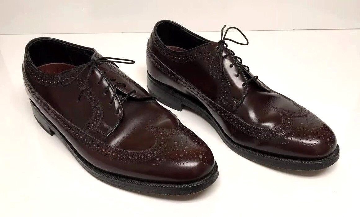 Florsheim Uomo 9.5 Kenmoor Wing Tip Oxford scarpe Leather Lace Up Career 549620 omaggi allo stadio Florsheim Uomo 9.5 9.5 9.5 Kenmoor Wing Tip Oxford scarpe Leather Lace Up Career 549620 all'ingrosso economico e di alta qualità