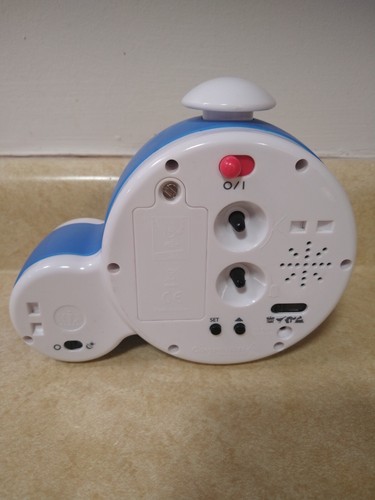 Claessens' Kids My First Alarm Clock and Sleep Trainer - Blue - Picture 3 of 3