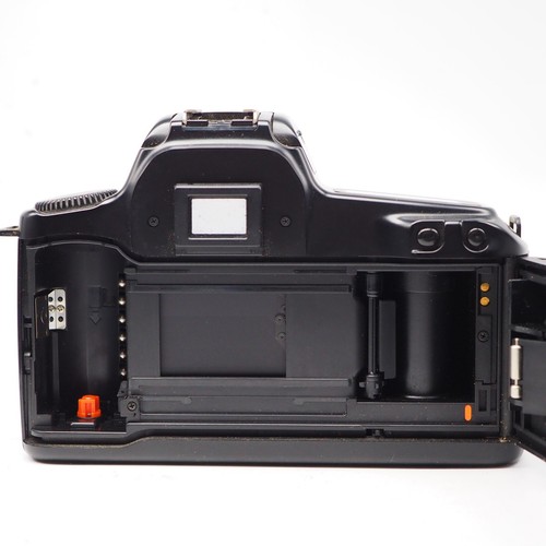 Canon EOS 1000F Autofocus 35mm SLR camera body, All Tested & Works OK C10 - Picture 4 of 8