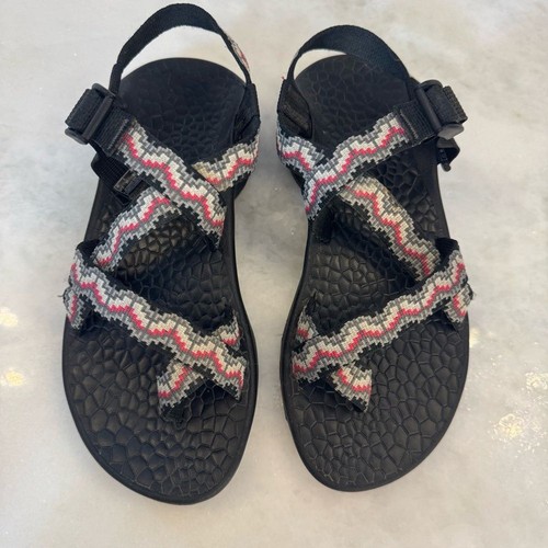 Sandalia para mujer Chaco Z Cloud con tiras Updraft rosa gris talla 7” - Imagen 3 de 11