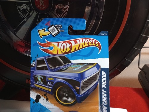 2012 Hot Wheels HW City Works 10/10 CUSTOM '69 CHEVY PICKUP Blue w/MC 5Sp Wheels - Picture 3 of 4