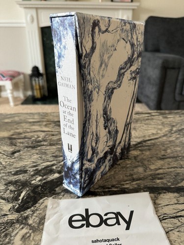 The Ocean At The End Of The Lane Neil Gaiman Signed Slipcase Numbered /1000 - Imagen 17 de 19