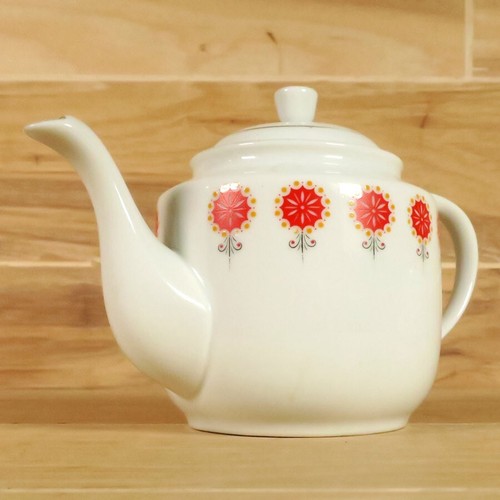 Tea Kettle, Porcelain 8", Vintage, Made In China, Red & White - Picture 4 of 11