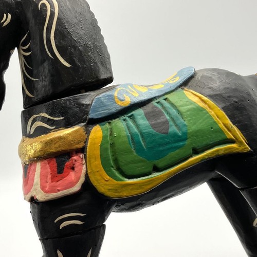 Arte popular negro pintado a mano decoración de caballo mecedor de madera - Imagen 11 de 14