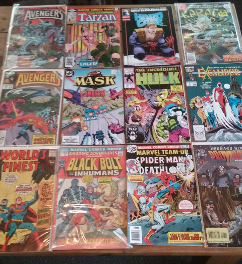 DC Marvel Independent 20 comic book grab bag buy 4 get 1 free !!!