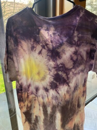 Adult large V neck tye dyed tee shirt - Picture 4 of 6