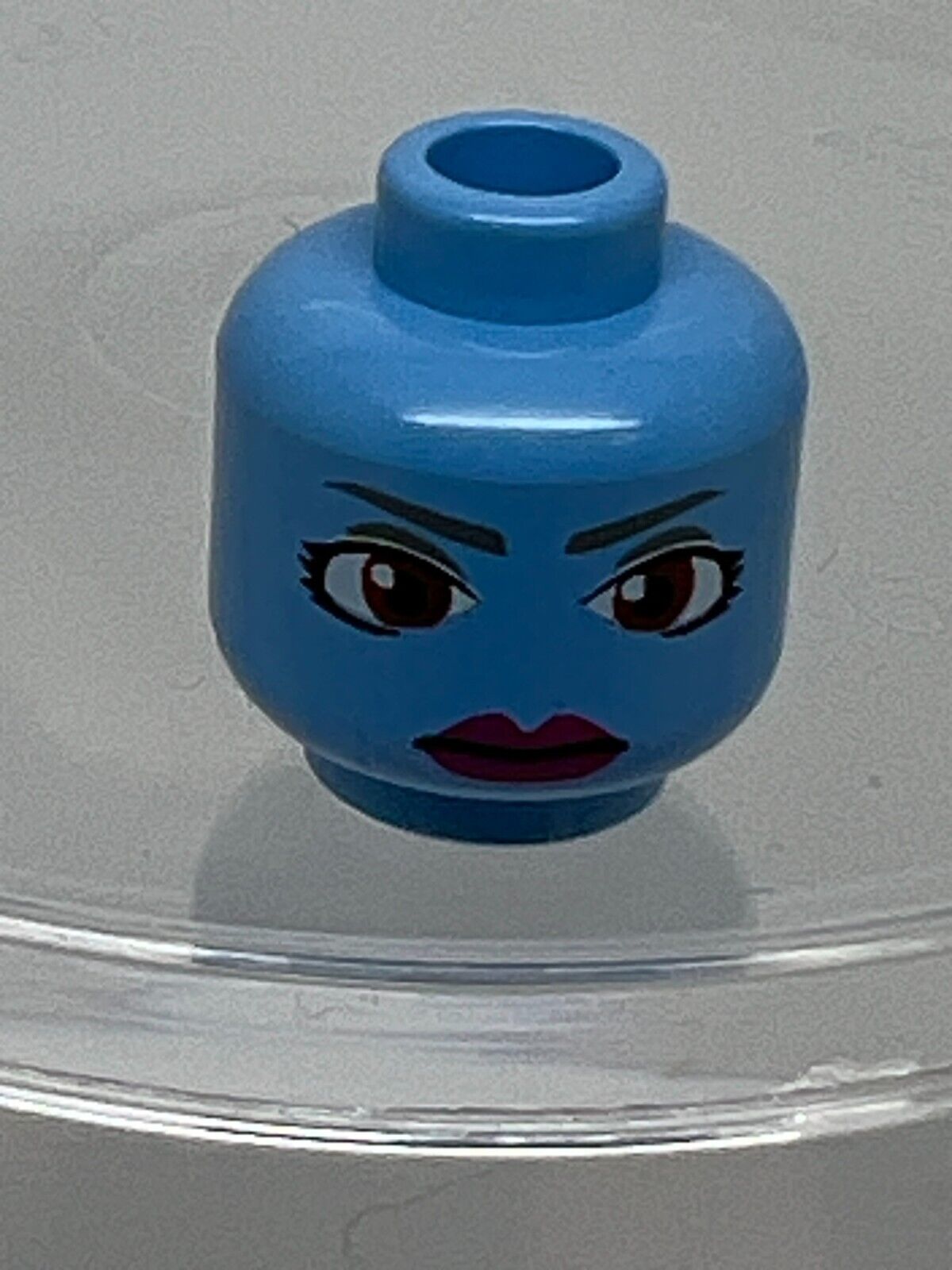 Lego Star Wars Minifigure Head  Aayla Secura #SW28