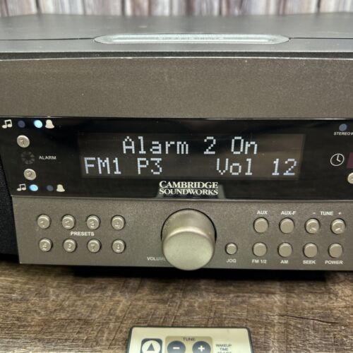 Cambridge SoundWorks Radio 730 AM/FM Stereo Radiowecker getestet mit Fernbedienung - Bild 3 von 4