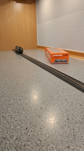 Primex / Märklin H0 3195 E-Lok BR 151 043-7 der DB in OVP V3929 - Video 1 von 1