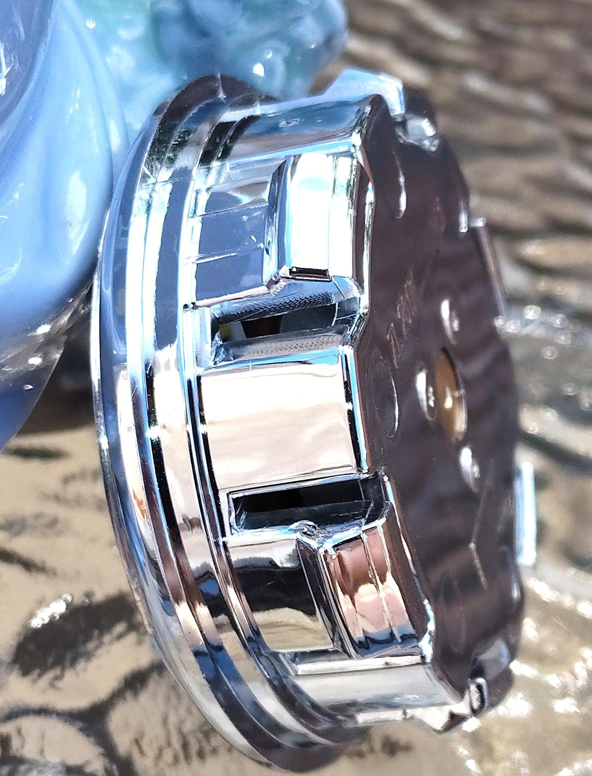 Picture 4 of 4