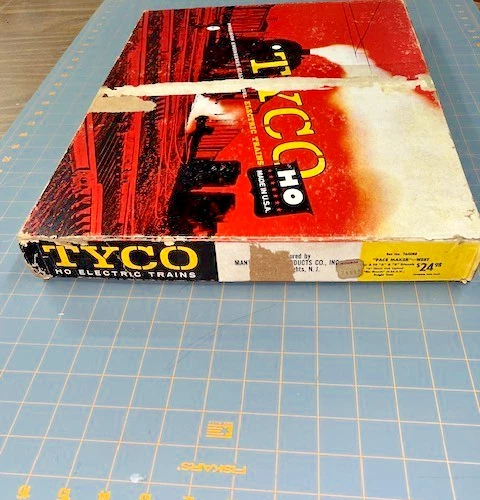 Tyco T 6208B Pacemaker West HO Gage Freight Train Set - 1962 - Image 4 of 4