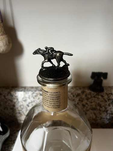 Blanton's Bourbon Whiskey Empty Bottle 750ml + Race Horse Cork Stopper - Picture 3 of 3