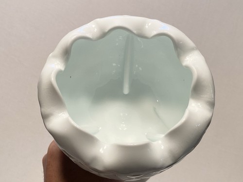 Vintage 9" Tall Milk Glass Pedestal Compote Dish - Unmarked - Bild 6 von 11