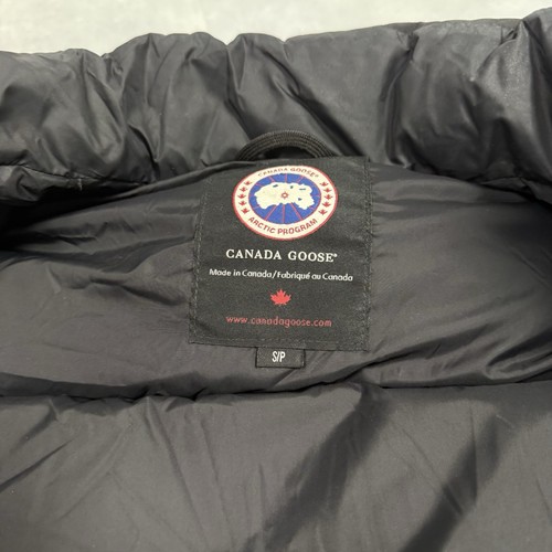 Canada Goose Freestyle Gilet Black | Size Small | USED 9/10 Condition - Picture 5 of 6