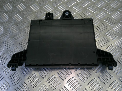 VAUXHALL ASTRA BODY CONTROL MODULE 1.4 PETROL 13343949 2009-2015 - Picture 4 of 10