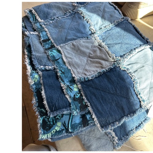 VTG Denim Jean Patchwork Rag Quilt Handmade Reversible Cottagecore Western Cabin - Picture 4 of 11