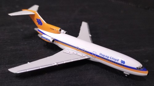 Herpa 1/500 Boeing 727-100 Military Airplane - Picture 11 of 12