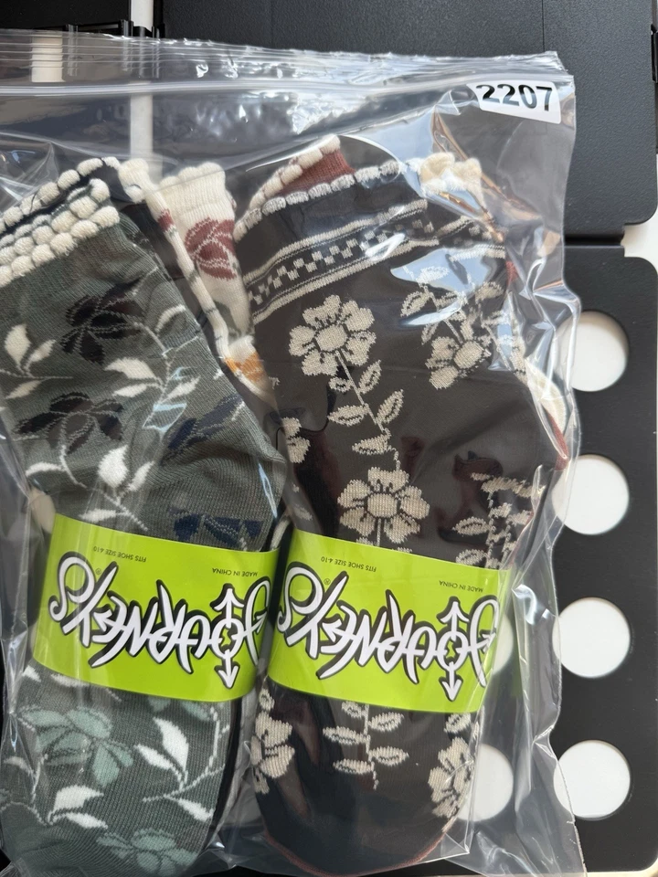Lote de 2 Calcetines Journeys Para Mujer Multicolor 4-10 Paquete de 5 Media Pantorrilla Floral NUEVOS $30 Foto 3 de 3
