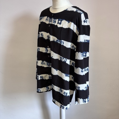 Sahara Top Size Large Blue Patterned Long Sleeve Relaxed Fit Layering - Picture 5 of 10