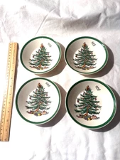 4 SPODE Christmas Tree Fruit or Berry Bowls
