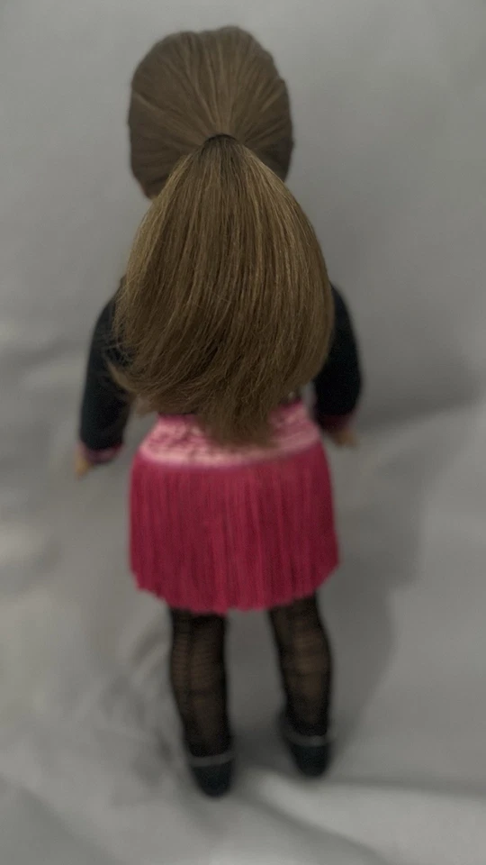 American Girl Marisol Luna GOTY 2005 GUC con traje de grifo parcial Pleasant Co Foto 3 de 4