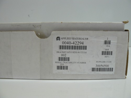 NEW AMAT APPLIED MATERIALS 0040-42294 BRACKET MTG SIDE-BOTTOM - Picture 1 of 3