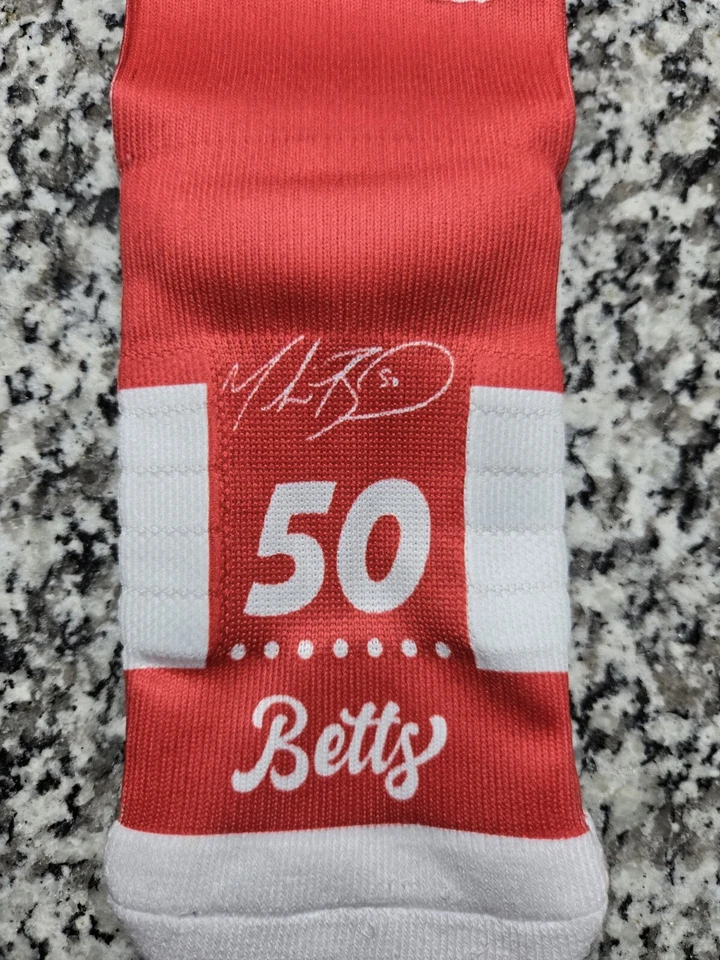 Strideline Los Angeles Dodgers Mookie Betts Red Crew Socks M/L Unisex - Image 3 of 4