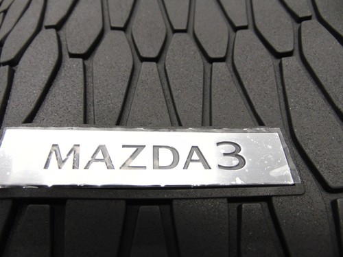 New Genuine Mazda 3 2019>> Rubber Boot Mat Liner BDEN-V0-370 - Picture 3 of 6