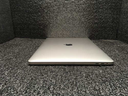 Apple MacBook Pro 15 Core I7-8850H 2.60GHz 16GB RAM 512GB SSD MR942LL/A A1990 - Picture 6 of 10