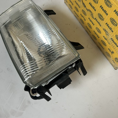 Volkswagen T4 Hella Head Lights Set L + R Eurovan Multivan Syncro Transporter - Picture 10 of 16