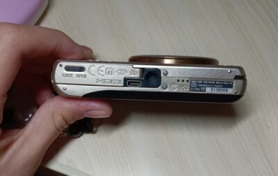 SONY Cyber Shot DSC-WX200 18.2MP 10x Digital Camera &Battery SD