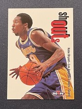 1998 NBA HOOPS SHOUT OUT INSERT Kobe Bryant Los Angeles Lakers Mamba 8 Jersey 21