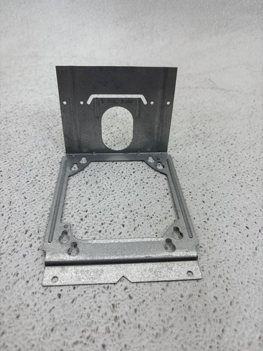 BB4-23 B-LINE BOX SUPPORT 2-1/2" 3-1/2" STUD - Picture 2 of 4