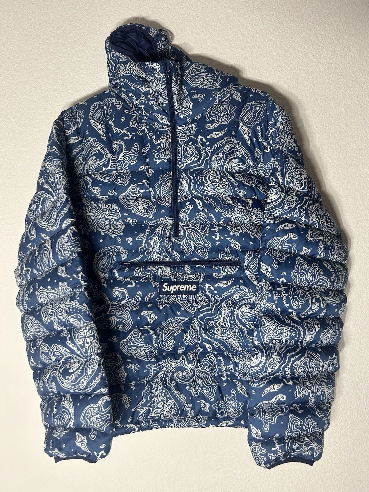 FW22 Supreme Paisley micro duvet demi fermeture éclair pull bleu veste matelassée MOYEN